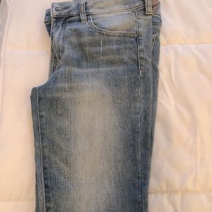 Light wash AE Super Super Stretch